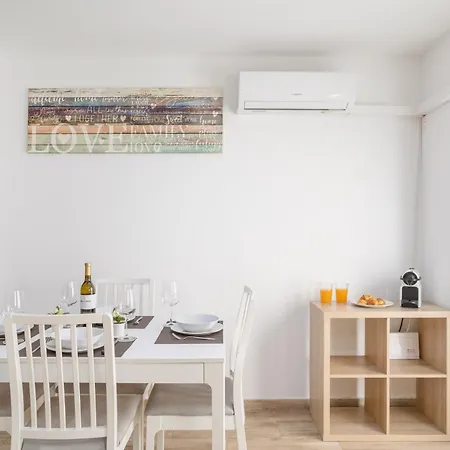 Apartamento Centricos De San Leandro